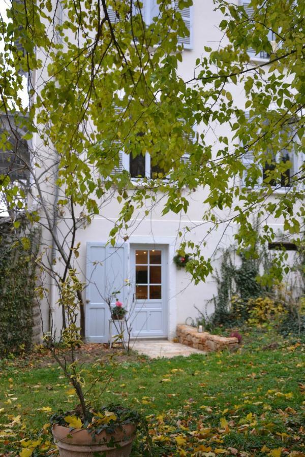 Sur La Colline Apartment Lyon Bagian luar foto